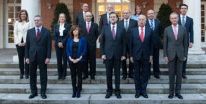Mariano Rajoy junto a todos los ministros del Gobierno