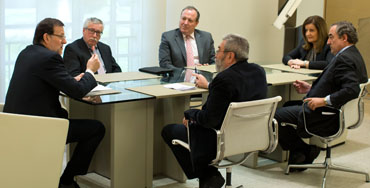 Reunión entre Mariano Rajoy y Fátima Báñez con los agentes sociales