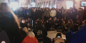 Acampada Dignidad, concentración en la Puerta del Sol