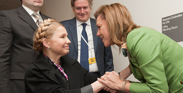 María Dolores de Cospedal y Yulia Timoshenko