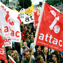 Manifestantes de ATTAC Madrid