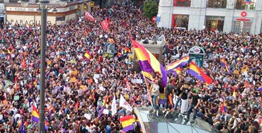 Manifestación en la Puerta del Sol por la III República