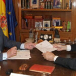El Rey Juan Carlos I abdica la Corona de España
