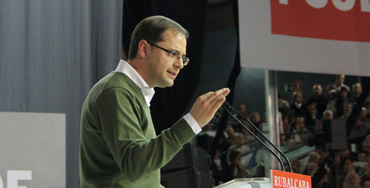 César Luena, secretario general del PSOE de La Rioja
