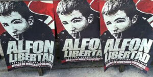 Carteles pidiendo la libertad de ‘Alfon’