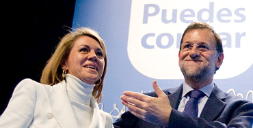 María Dolores de Cospedal junto a Mariano Rajoy