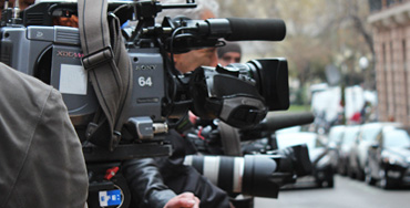 Cámaras a las puertas de la Audiencia Nacional Foto: Raúl Fernández