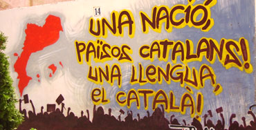 Pintada a favor de la independencia de Cataluña
