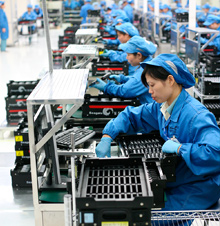 Trabajadoras en cadena de montaje de China
