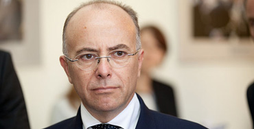 Bernard Cazeneuve, ministro del Interior francés