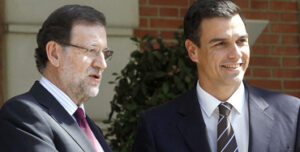 Mariano Rajoy con Pedro Sánchez en el Palacio de La Moncloa