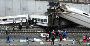 Accidente del tren Alvia que descarriló en Santiago de Compostela