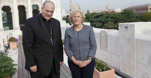 Marcelo Sánchez Sorondo junto a Manuela Carmena