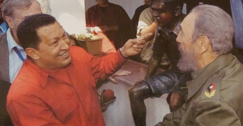 Hugo Chávez junto a Fidel Castro