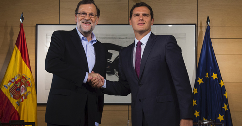 Mariano Rajoy junto a Albert Rivera