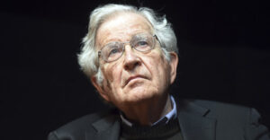 Noam Chomsky, filósofo y lingüista estadounidense