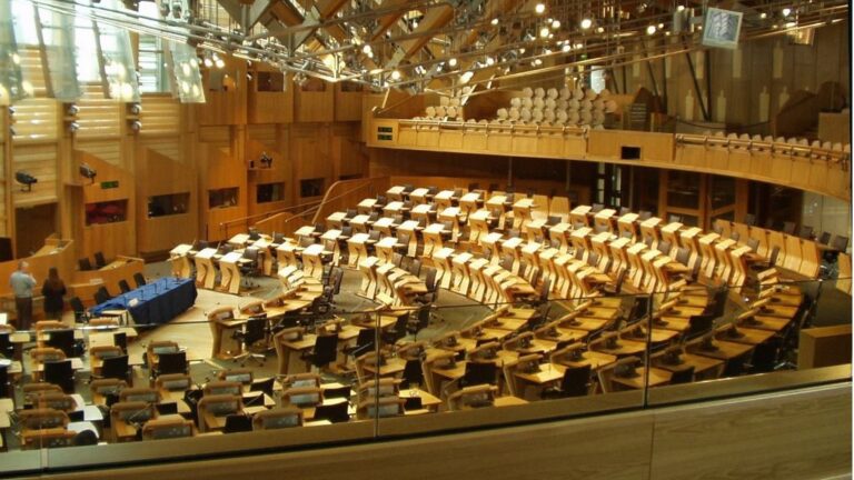 Cámara de debate del Parlamento Escocés