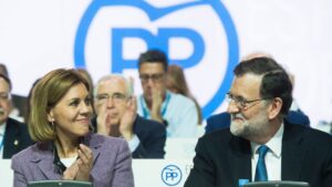 María Dolores de Cospedal junto a Mariano Rajoy