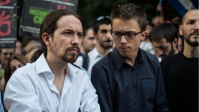 Pablo Iglesias, secretario general de Podemos e Íñigo Errejón