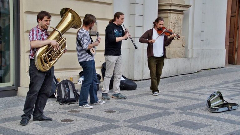 Músicos callejeros