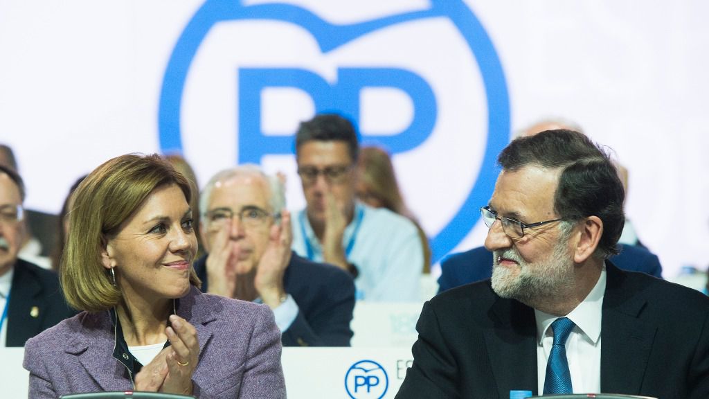 María Dolores de Cospedal junto a Mariano Rajoy