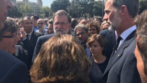 Minuto de silencio en Plaza Catalunya de Barcelona