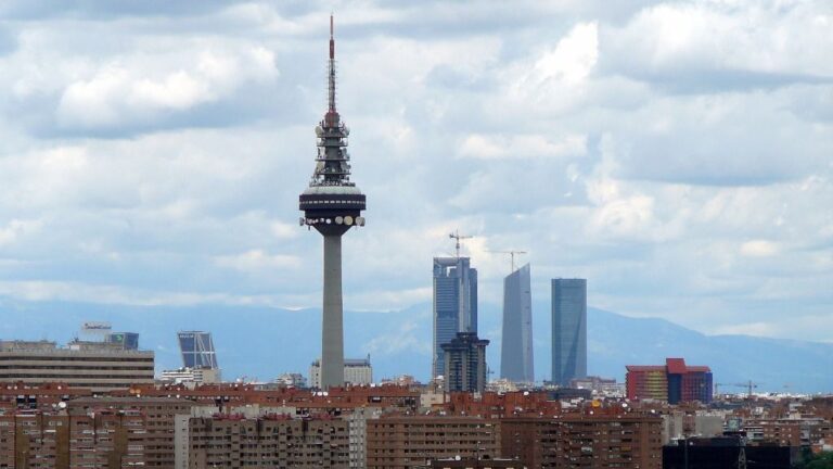 Torre Espana pirulí tve tv rtve