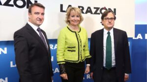 Francisco Marhuenda, director del diario La Razón y Esperanza Aguirre, expresidenta de la Comunidad de Madrid