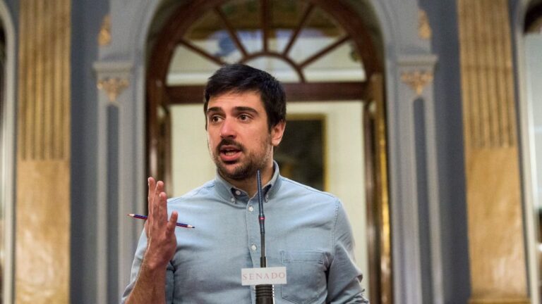 Ramón Espinar, Secretario General de Podemos en la Comunidad de Madrid y Portavoz en el Senado