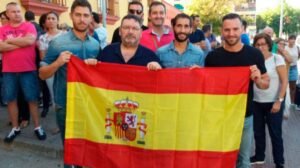 Asistentes al homenaje en Córdoba.