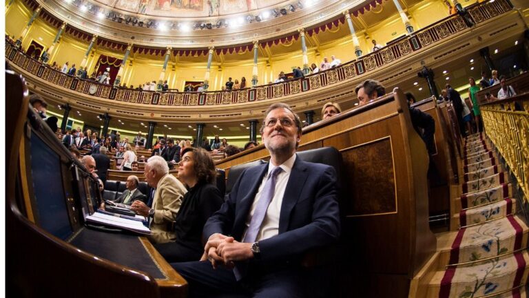 Mariano Rajoy con Soraya Sáenz de Santamaría