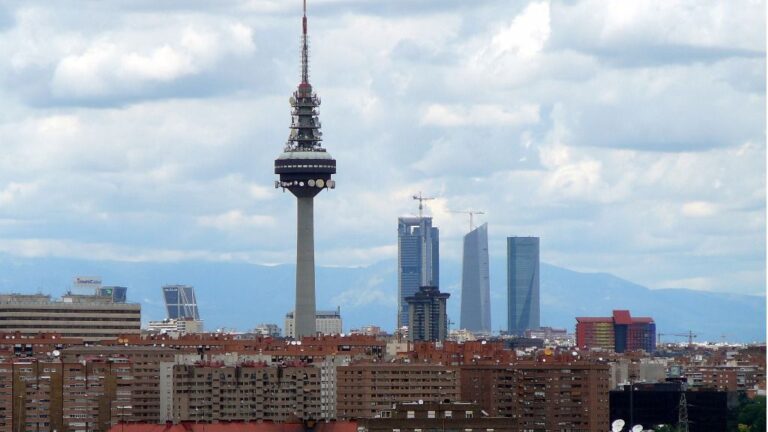 Torre Espana pirulí tve tv rtve