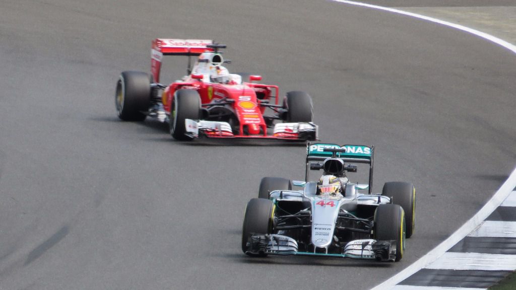 Coches de Lewis Hamilton y Sebastian Vettel