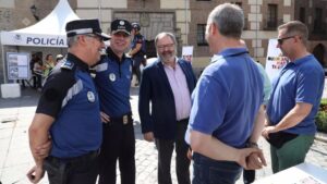 Barbero en la Jornada de Puertas Abiertas de Policía Municipal.