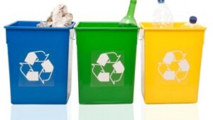 Cubos de reciclaje
