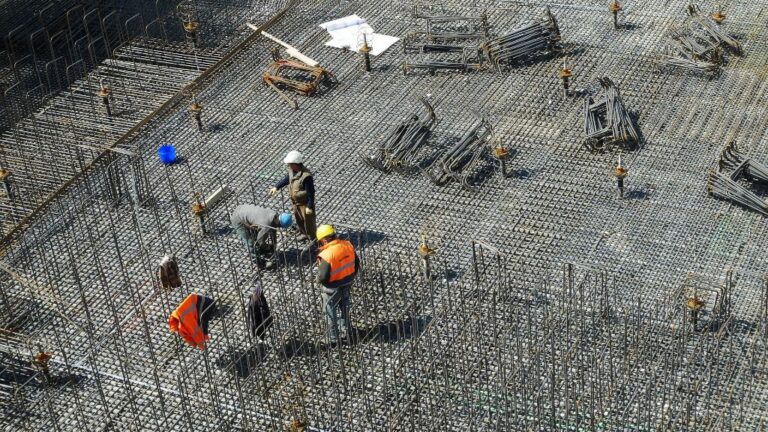 obra construccion trabajadores