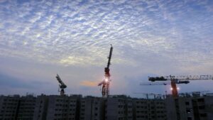 Gruas construccion Hipoteca vivienda casa edificio se vende se alquila