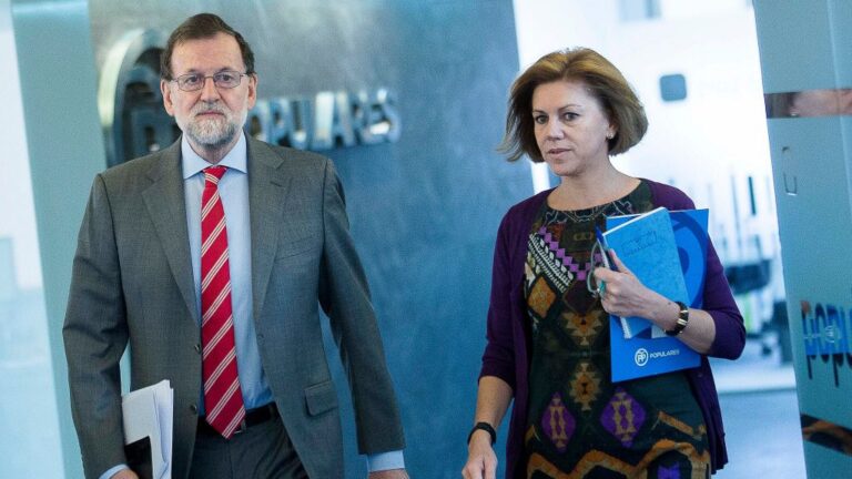 María Dolores de Cospedal junto a Mariano Rajoy