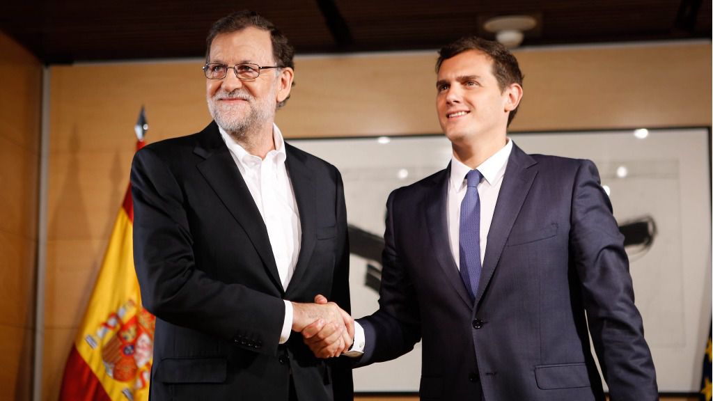 Mariano Rajoy, presidente del Gobierno con Albert Rivera, presidente de Ciudadanos