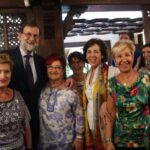 Mariano Rajoy con simpatizantes en Burgos