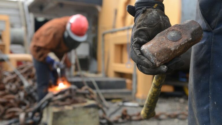 Trabajador trabajo paro