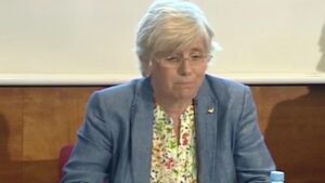 Clara Ponsatí, consejera de Enseñanza de Cataluña