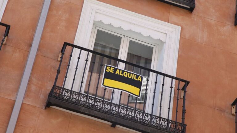 Se alquila vivienda alquiler