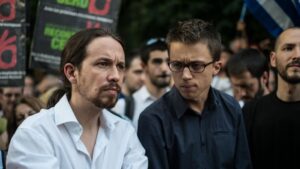 Pablo Iglesias, secretario general de Podemos e Íñigo Errejón