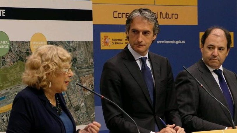 Manuela Carmena junta a Iñigo de la Serna