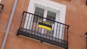 Se alquila vivienda alquiler