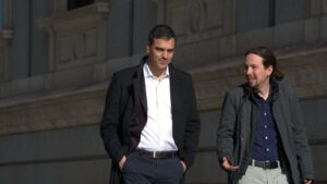 Pedro Sánchez, secretario general del PSOE con Pablo Iglesias, líder de Podemos