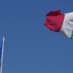 Banderas de Italia y la Unión Europea