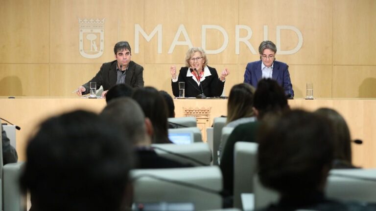 Carmena, Castaño e Higueras.