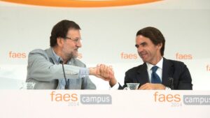 Mariano Rajoy y José María Aznar